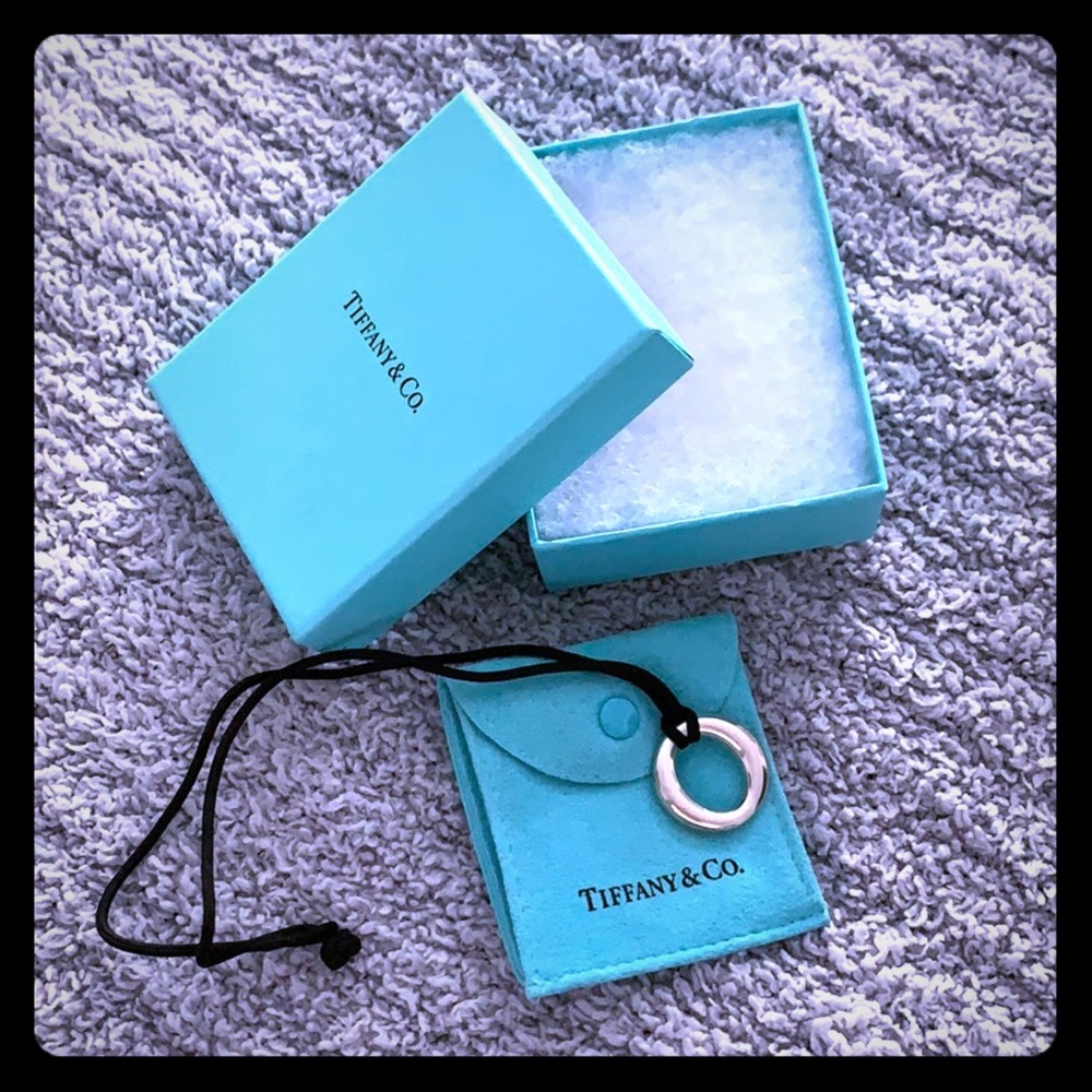 Elsa Peretti Necklace (Tiffany & Co.)